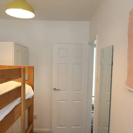 Cosy Two Bedroom Holiday home *